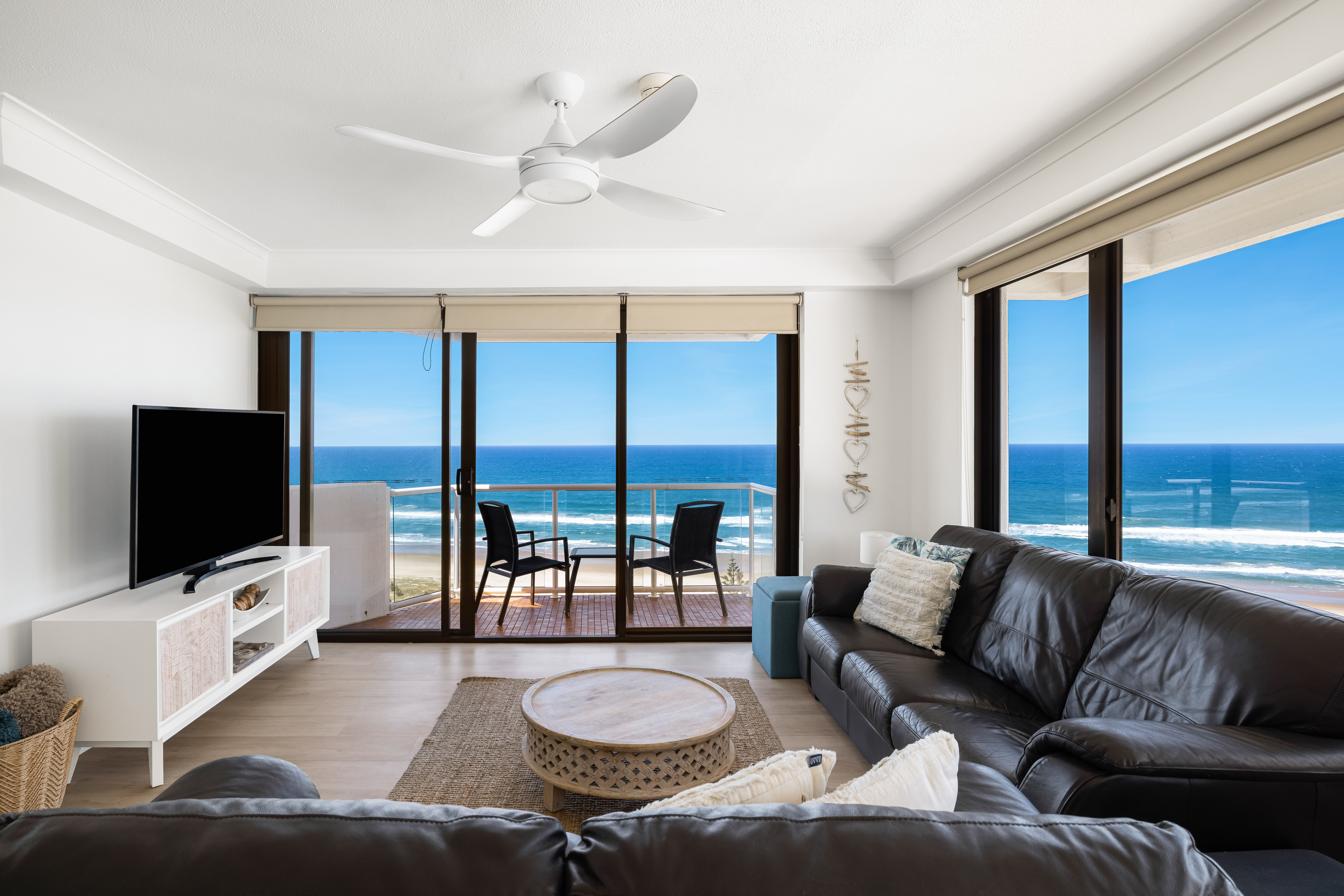 2 Bedroom Apartment with Ocean View – Floors 9-16
