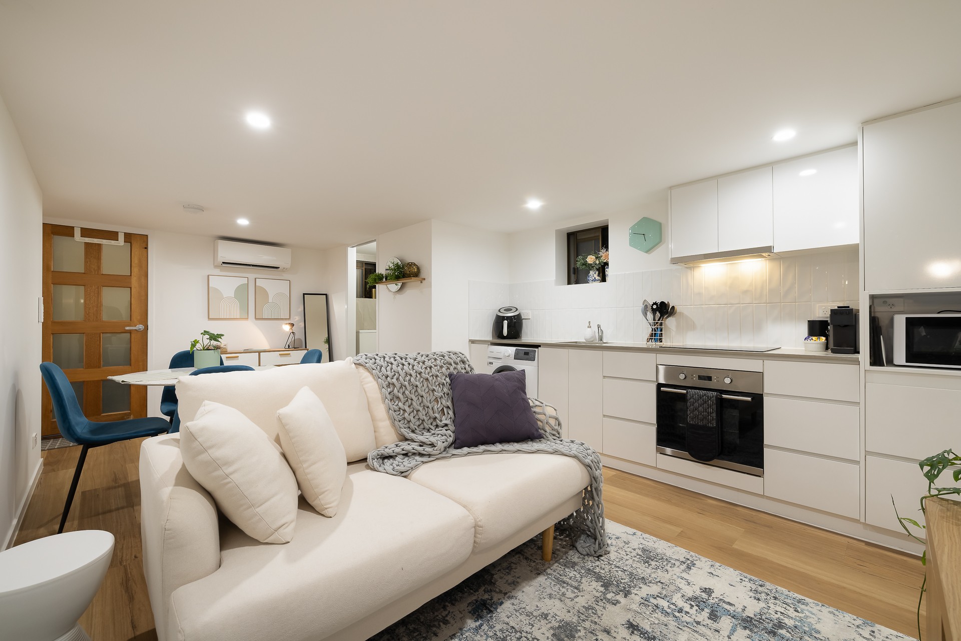 Cozy 1 Bedroom Nest