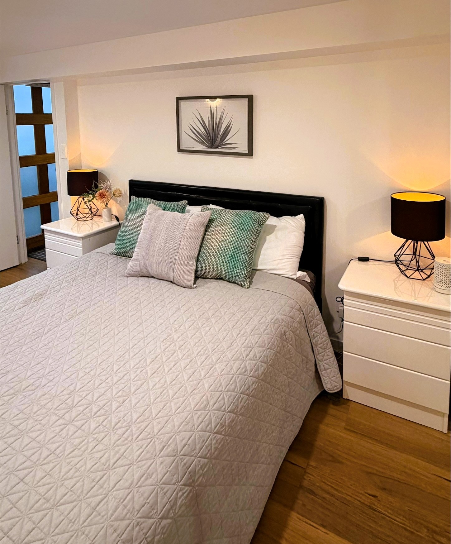 Cozy 1 Bedroom Nest